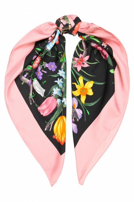 Gucci, 25 100 руб.