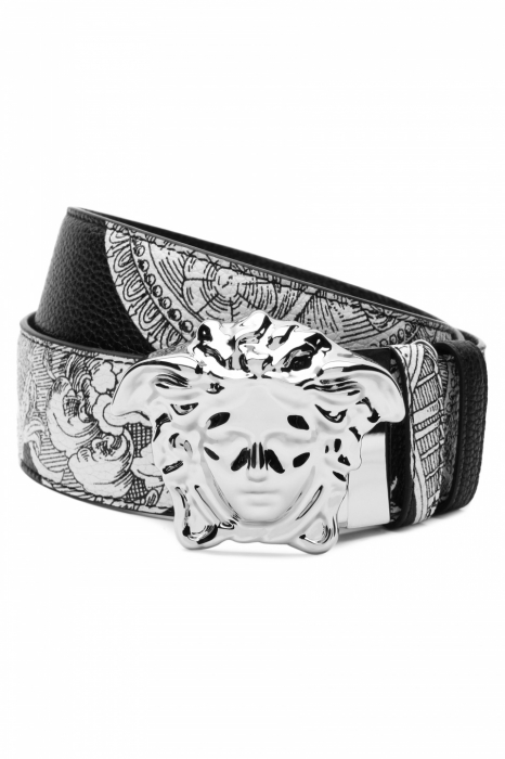 Versace, 31 900 руб.