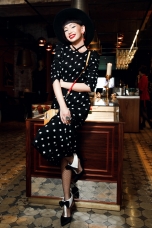 Таша Алакоз