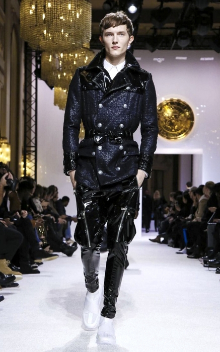 Показ Balmain