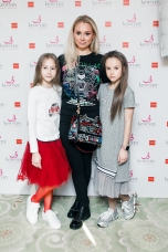 Валентина Шмидт. Кристина Шмидт, Александра Шмидт