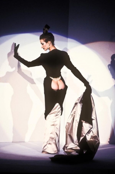 Показ Thierry Mugler