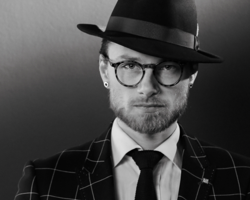 Сэм Коняхин