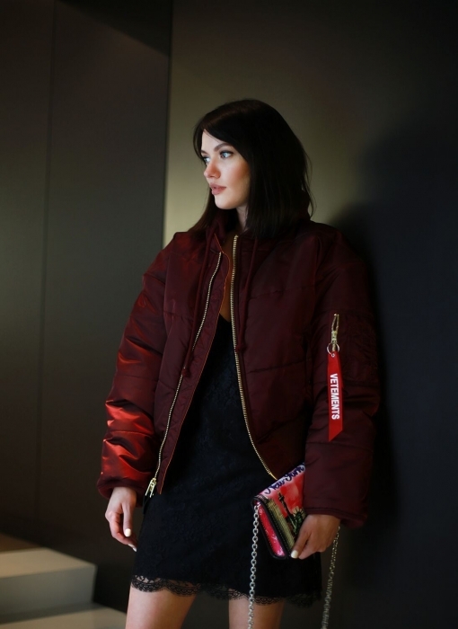 Бомбер, 121 363 руб.