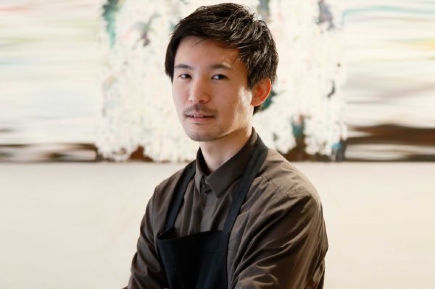 Риохеи Кавасаки (Ryohei Kawasaki) сначала поставил себе амбициозную задачу открыть жителям родной Хиросимы секреты французской кухни, а потом