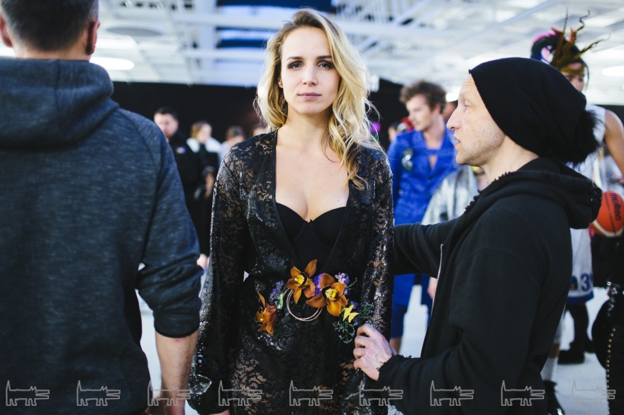 Шура Кузнецова и Сергей Луковский на бэкстейдже нашего шоу «Новые имена в моде-2018», где он выступил режиссером-постановщиком