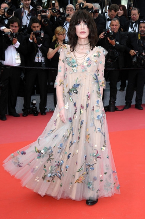 Изабель Аджани