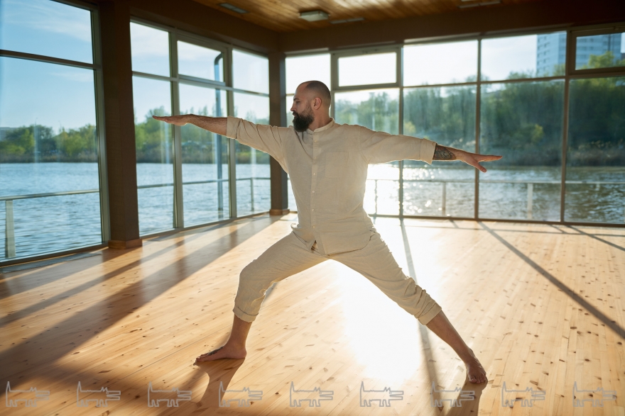 Рубашка, брюки Uniqlo (Uniqlo)