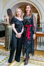 Елена Соловьева, Светлана Солнце