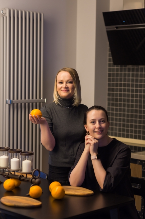 Автор проекта Ирина Хамитова и хозяйка квартиры Лилия Саитова