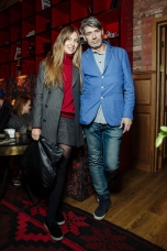 Саша Карпова. Луи Джеймс