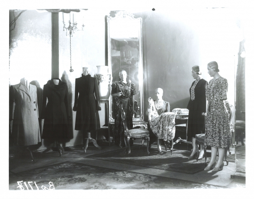 Дом ленинградской торговли в 1920-х годах