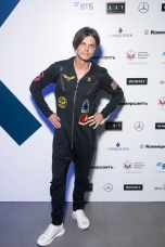 Игорь Григорьев