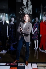 Никас Сафронов