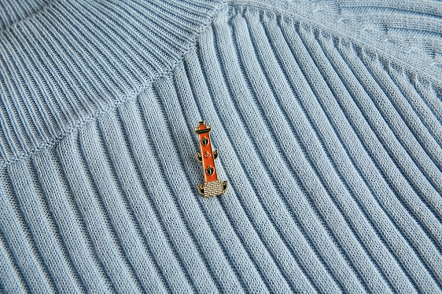 Значок Pinpinpin.it, 300 рублей («Подписные издания»)