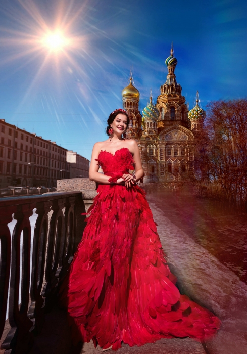 Анна Пеева-Туницкая в платье от победительницы нашего конкурса «Новые имена в дизайне» Ольги Маляровой