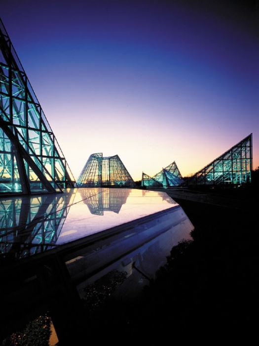 Фото: emilioambaszandassociates.com