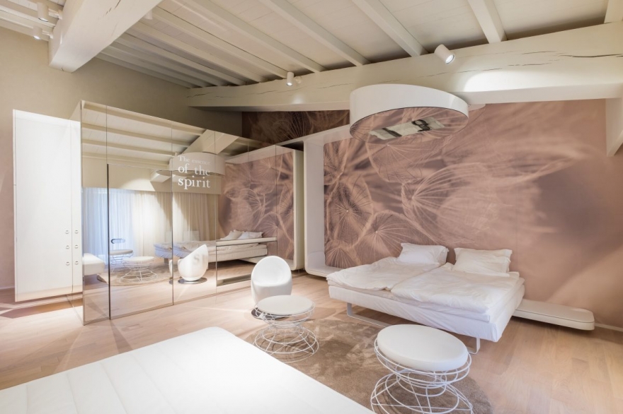 Фото: simonemicheli.com