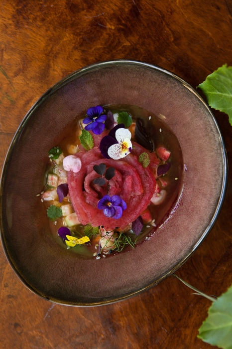 Севиче из тунца с личи и манго-чили