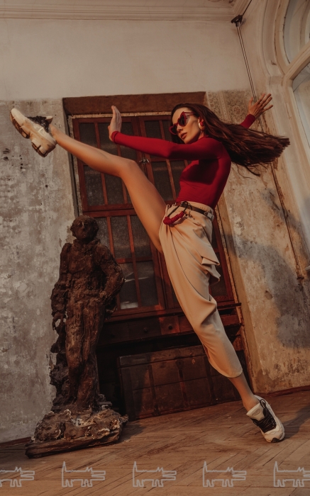 Мария Абашова в боди Lovely Eva в нашей апрельской съемке