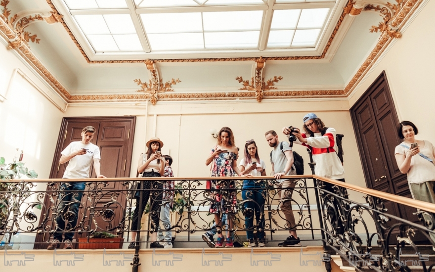 Парадная на Стремянной, 13, в доме Генриха-Вильгельма Мюзера