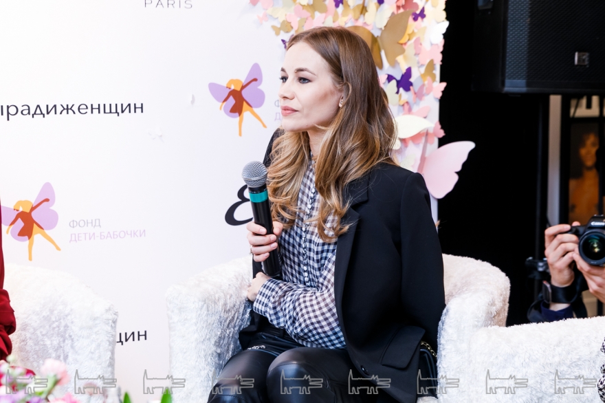 Светлана Устинова