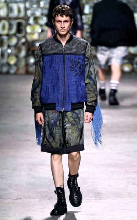 Каллиграфические элементы Покраса Лампаса в мужской коллекции Dries Van Noten, весна- лето 2017