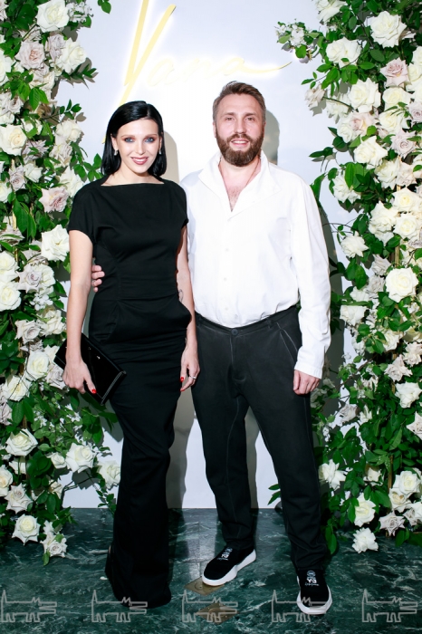 Люсьен Фролова, Ян Фролов