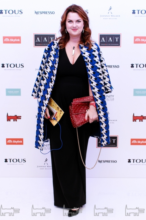 Елена Окутина