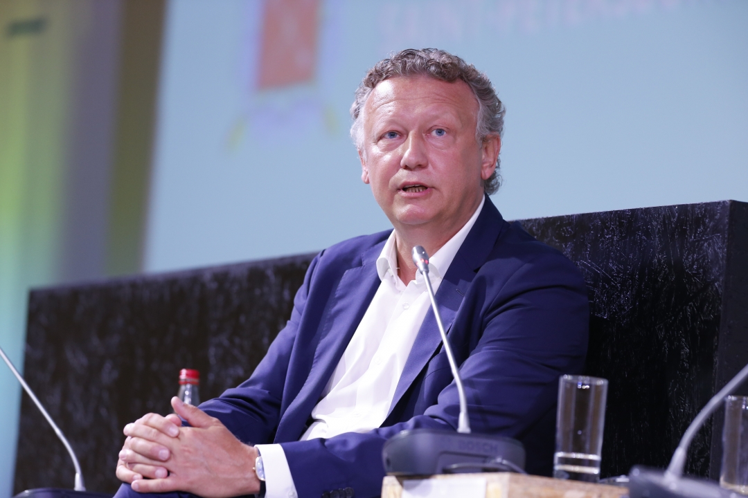 Александр Бобков