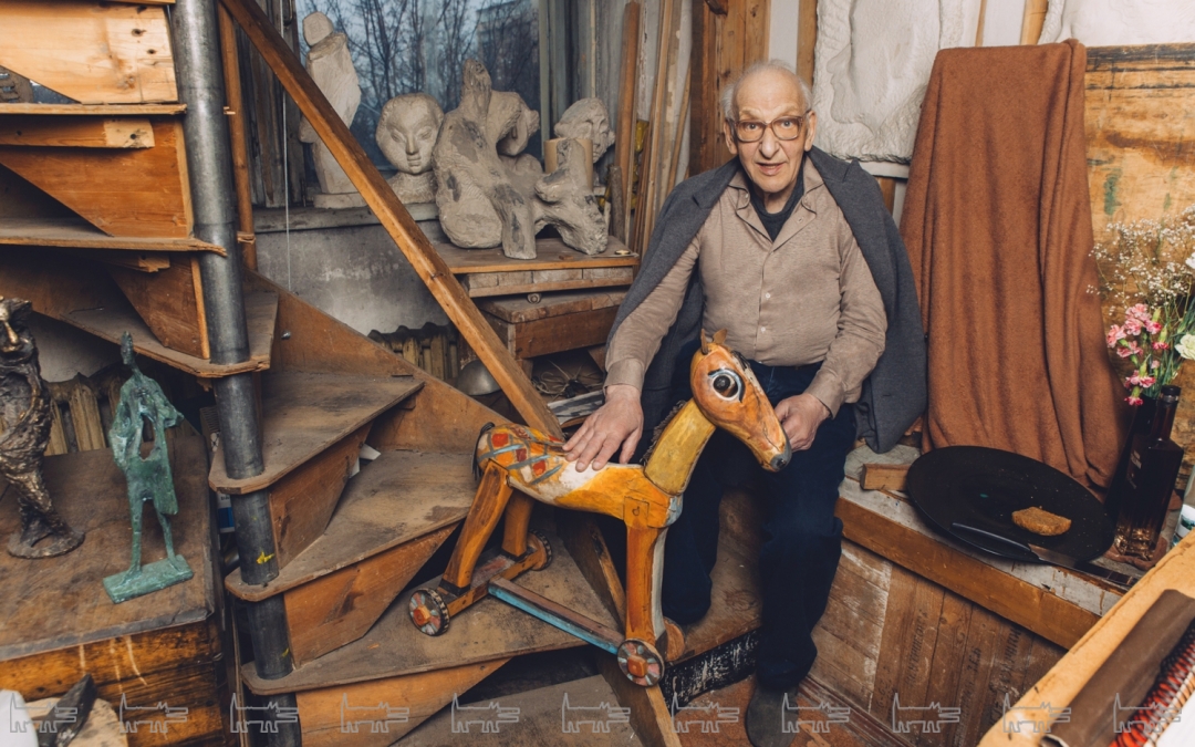 Пальто Ralph Lauren Purple, рубашка Canali (все — ДЛТ)