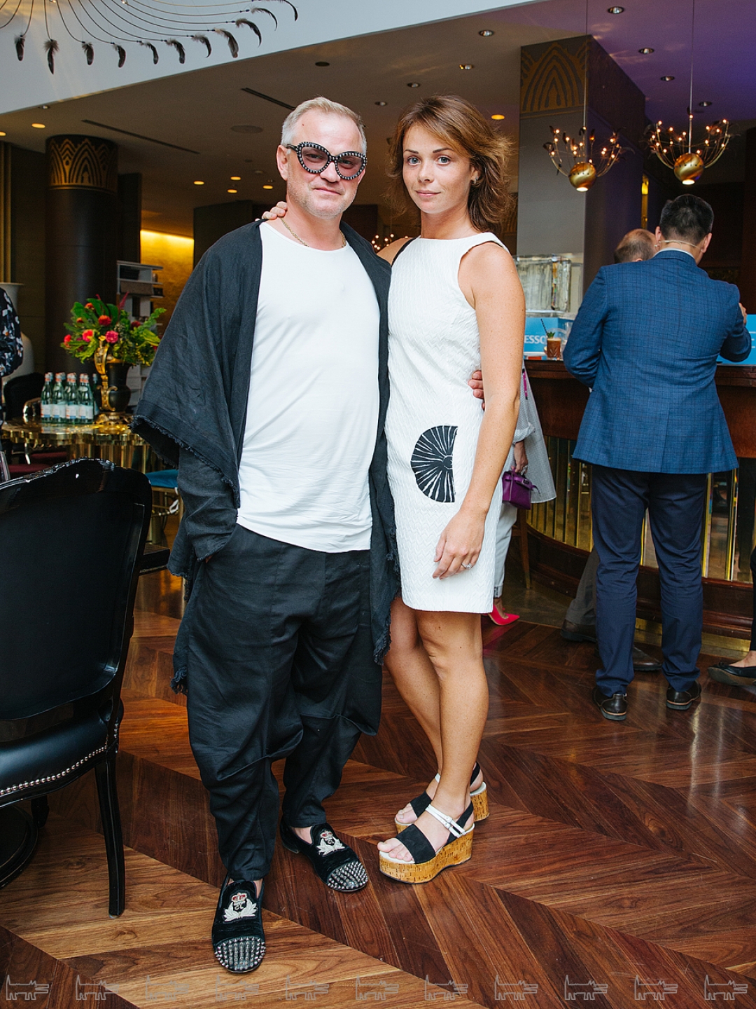 Денис Попов. Любовь Попова