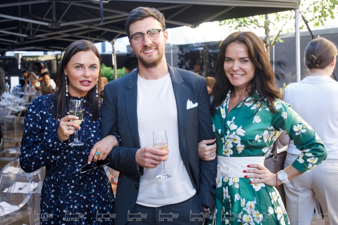 Андрей Васильев. Анастасия Локина, Марина Млодик