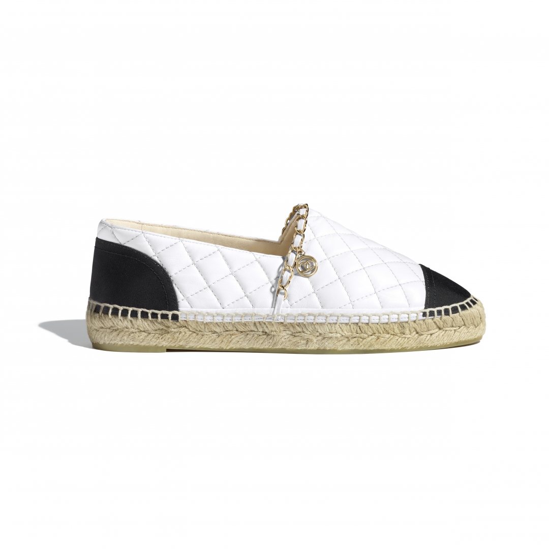 Эспадрильи Chanel, 46 500 рублей (Chanel)