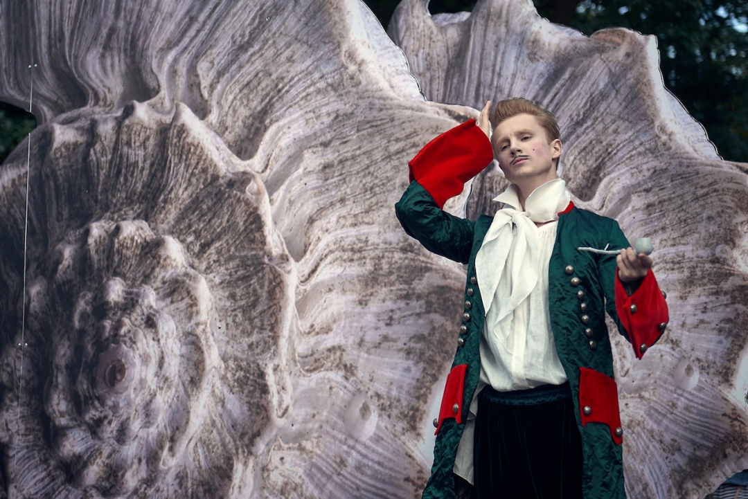 Коллекция Лилии Киселенко на «Ассоциациях» в Царском селе — посвящение Петру I и Екатерине I