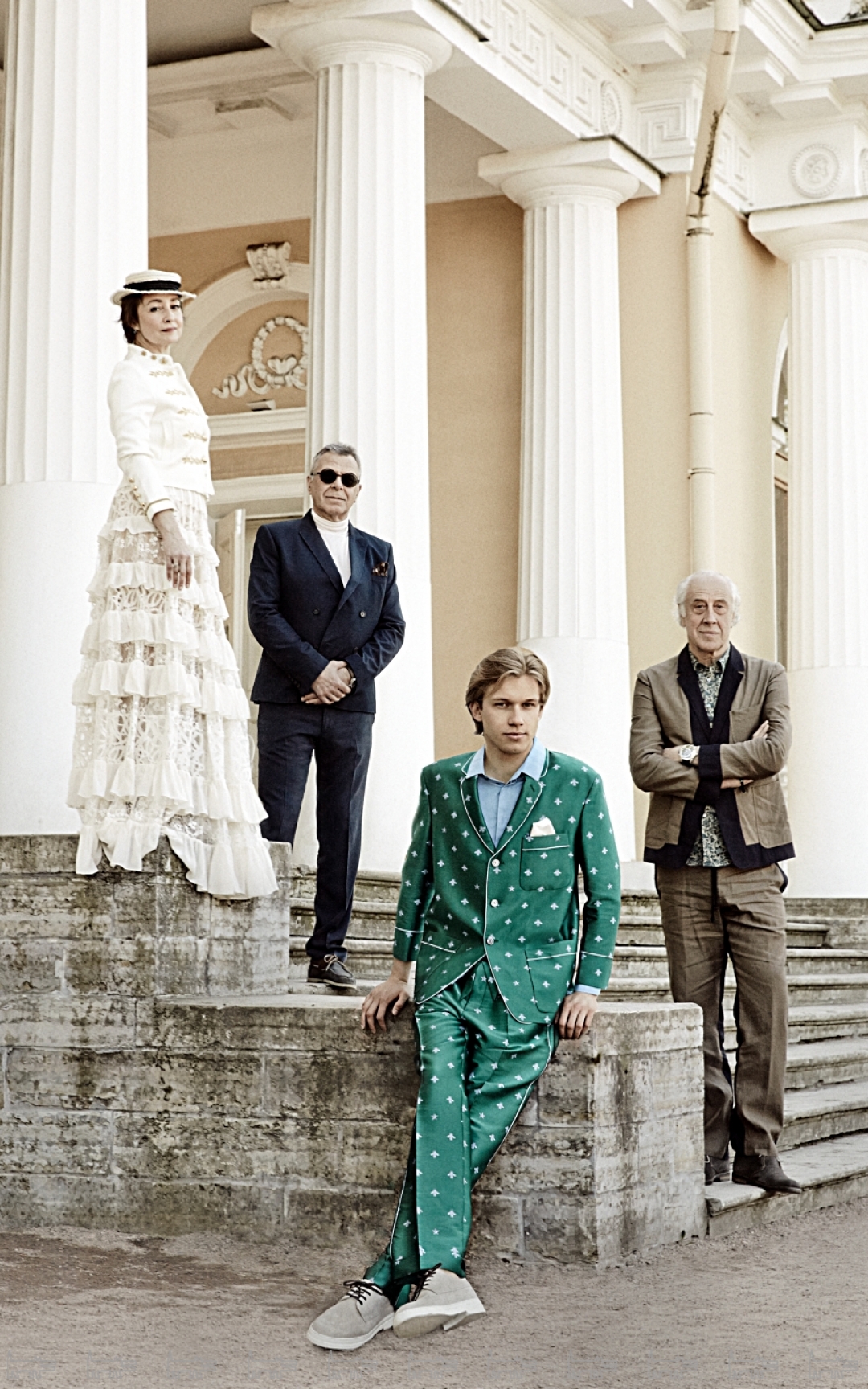 Анна Алексахина, Андрей Ургант, Никита Владимиров и Сергей Мигицко – команда спектакля «Иллюзии»