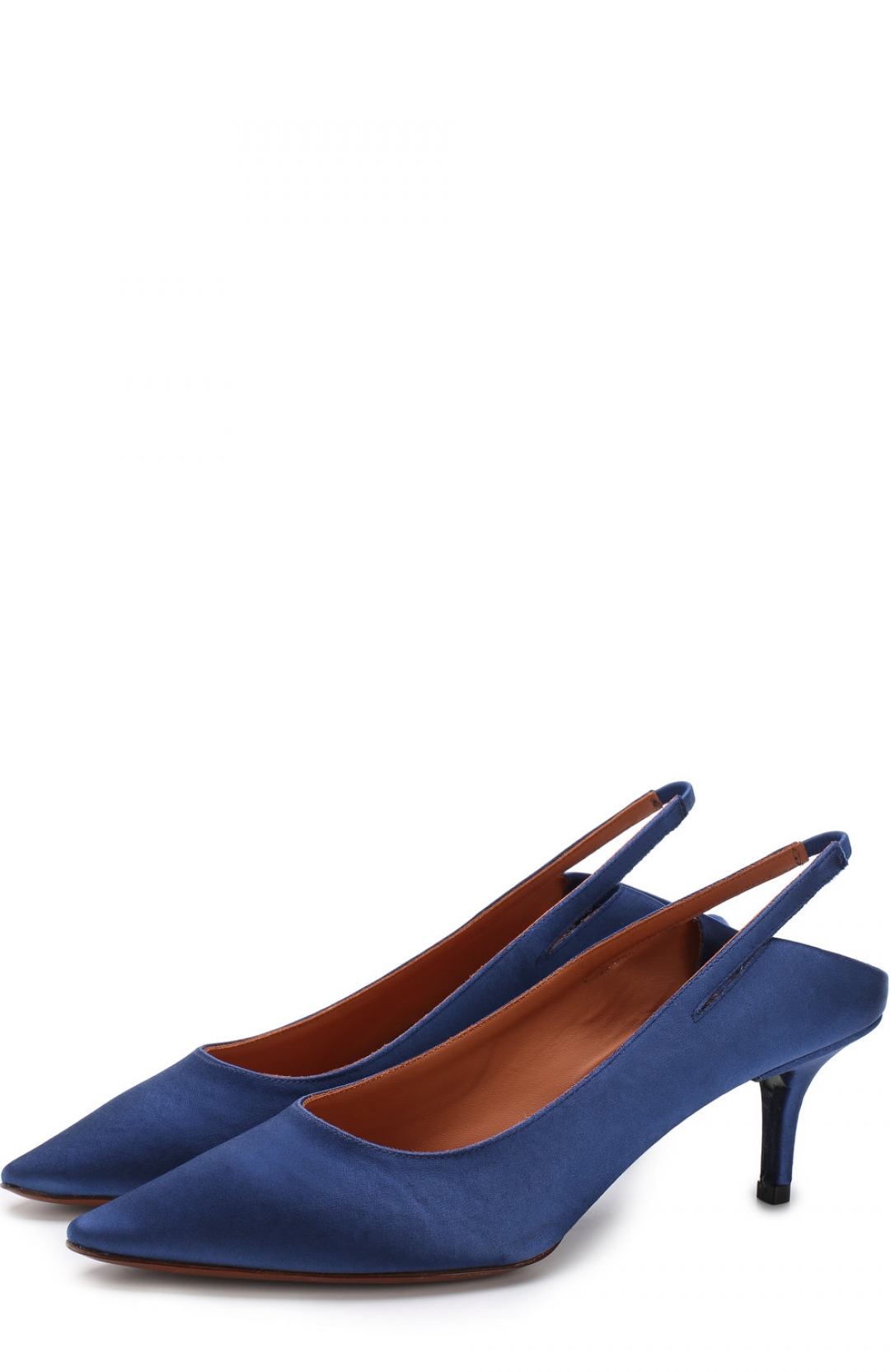 Vetements 34 950 рублей (вместо 69 950 рублей)