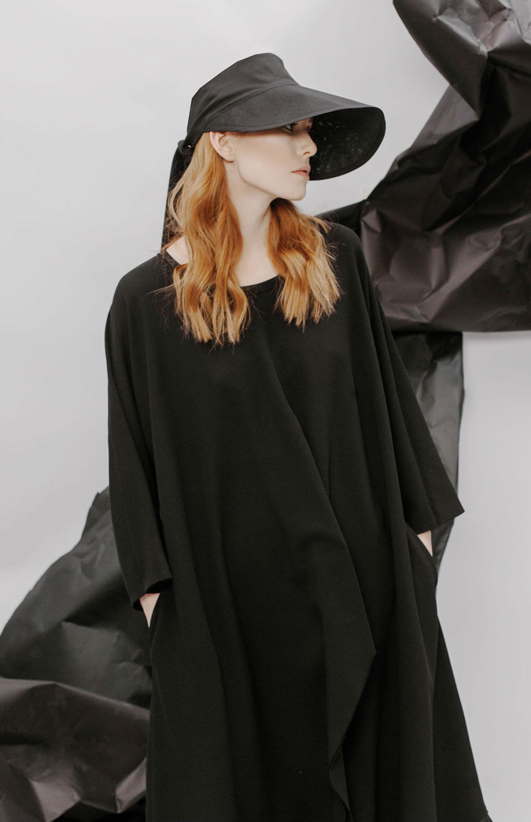 Козырек и футболки KISSELENKO на Boutique Sale