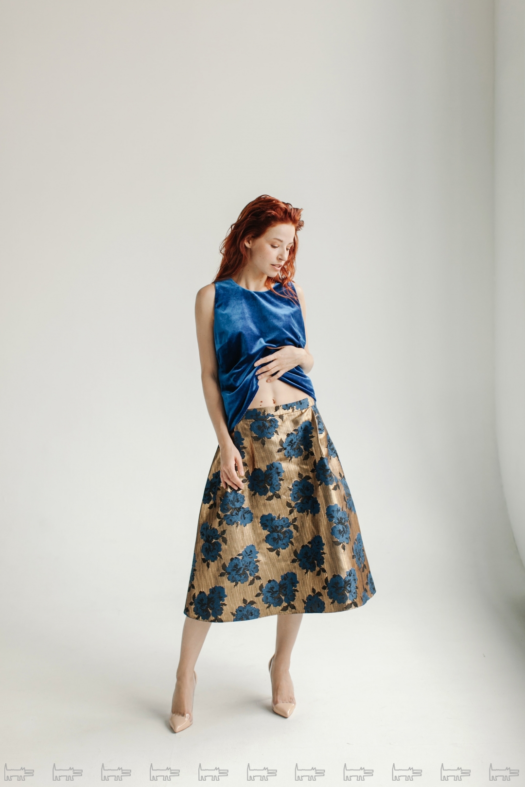 На Полине Толстун: топ и юбка So Number One