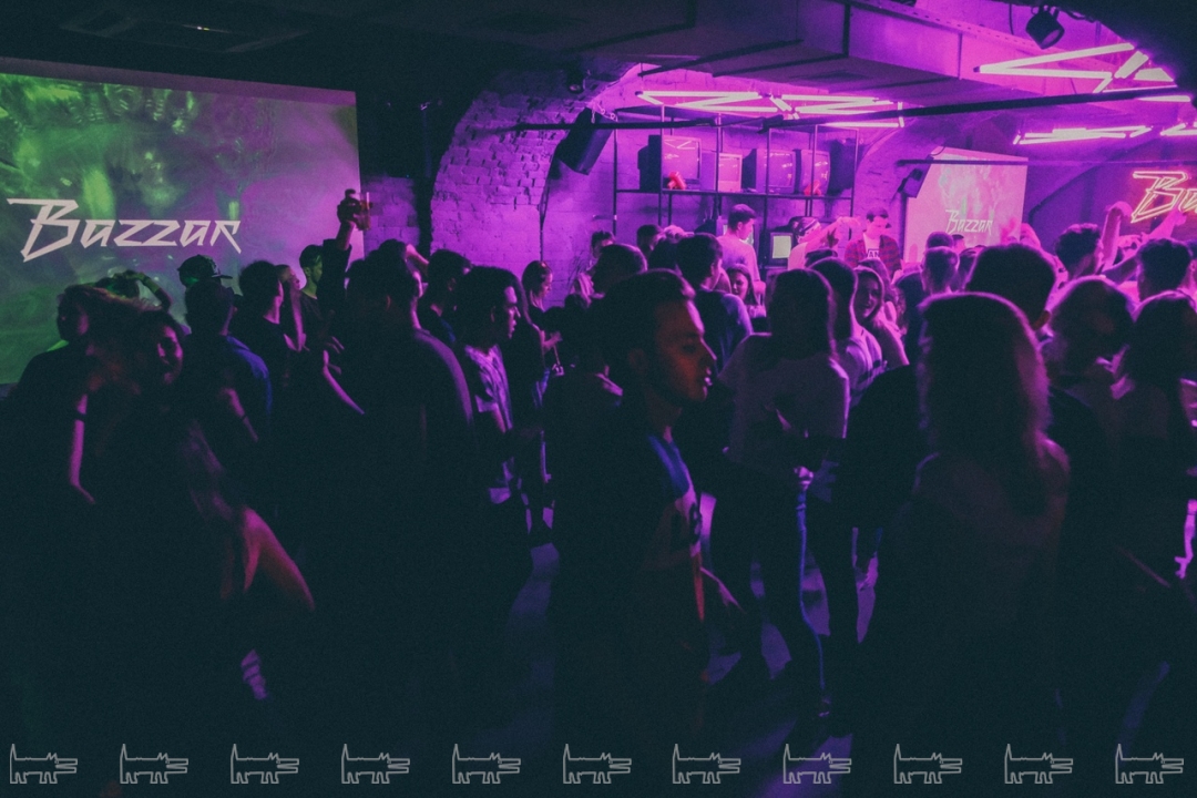 Bazzar – танцы до утра и очень большой выбор коктейлей. Ул. Профсоюзная, 26
