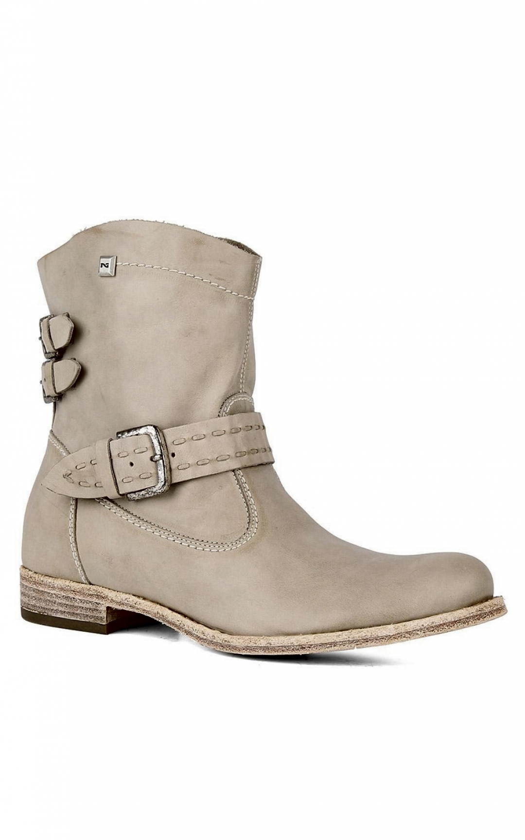 Nero Giardini, 11 050 рублей (Rendez-Vous)