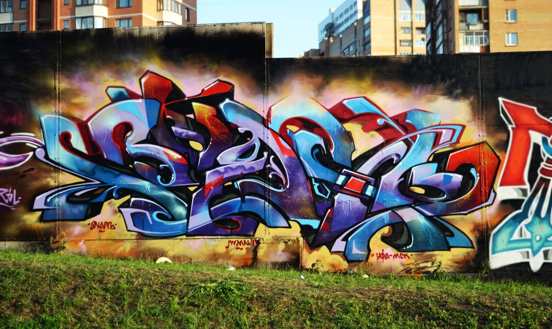 Стена в Москве