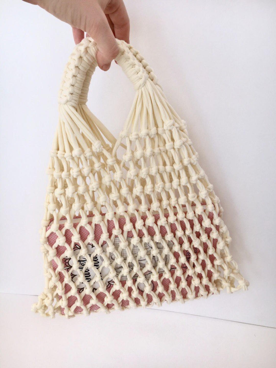 Fedora, 1490 рублей (lmbd.ru)