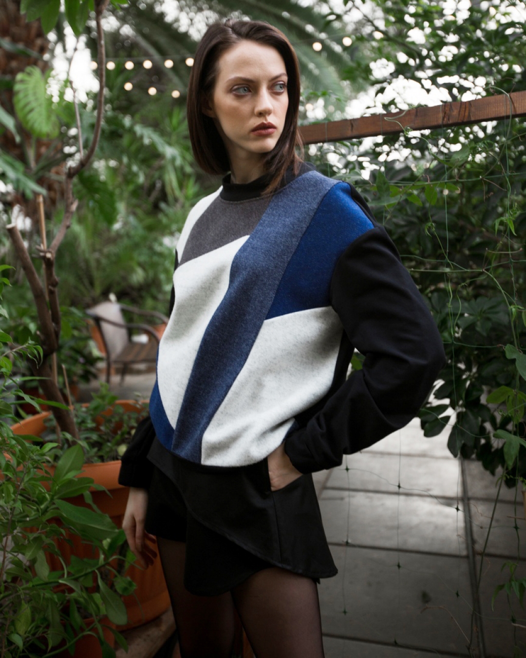 Свитшот Di Ch из разных лоскутков ткани