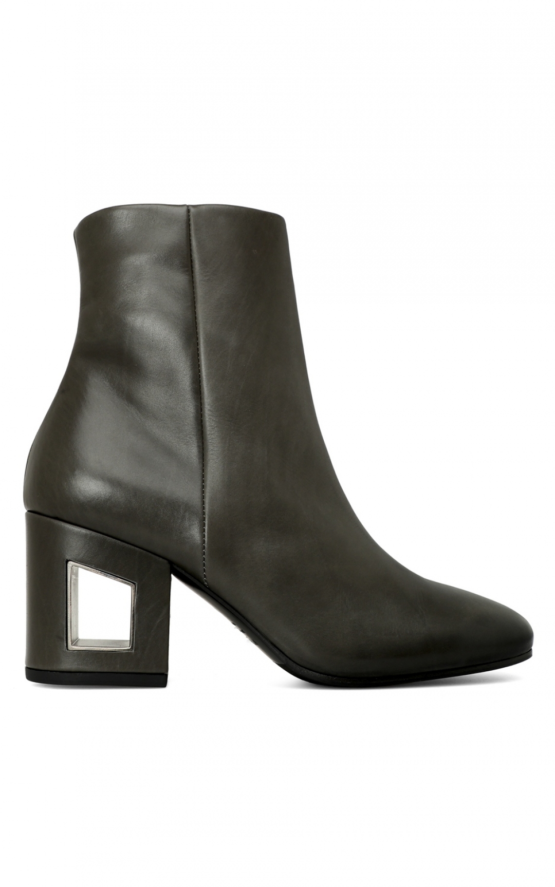 Vic Matié, 16 310 рублей