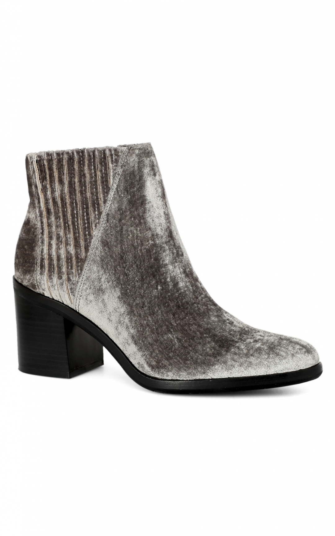 Calvin Klein, 9690 рублей