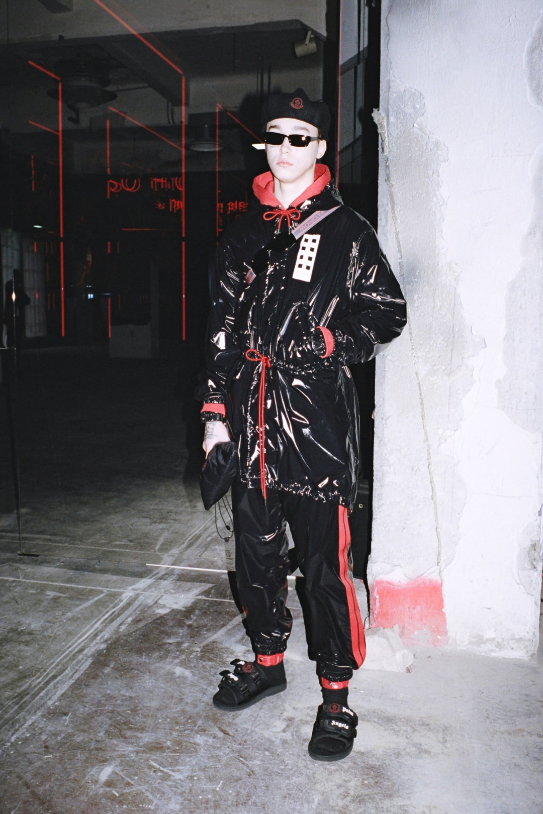 Коллекция Moncler x Palm Angels, которая поступит в ДЛТ в октябре