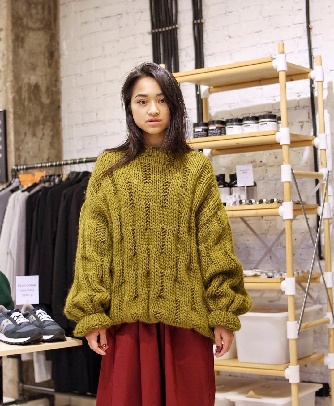 Женский свитер Mirstores, 7990 рублей («Перемена»)