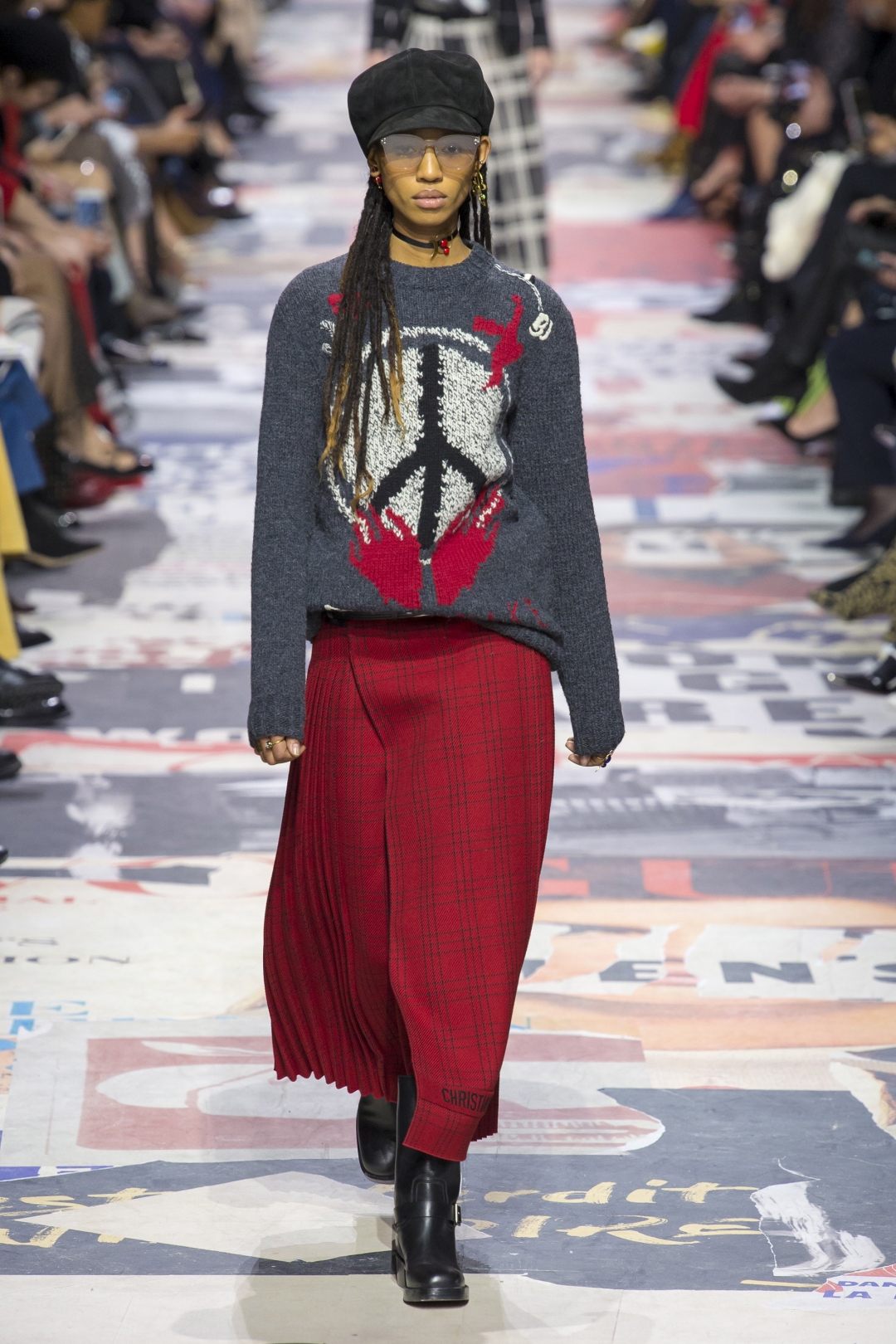 Dior, 210 000 рублей (Dior)