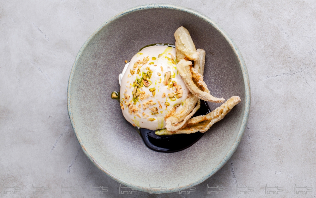 Страчателла с баклажанами и сгущенкой из грецких орехов